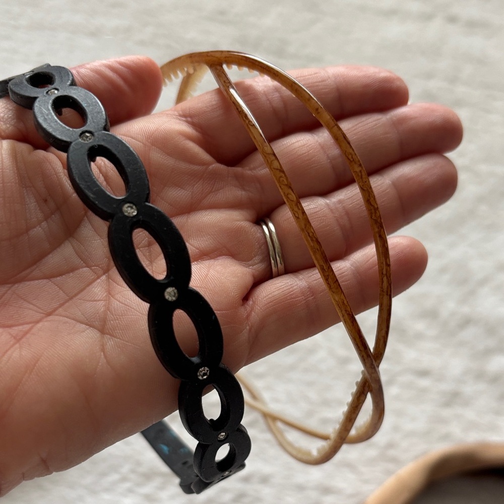 Stylish Women's 5 Headband Set - Brown, Tan, Black - Picture 3 of 5